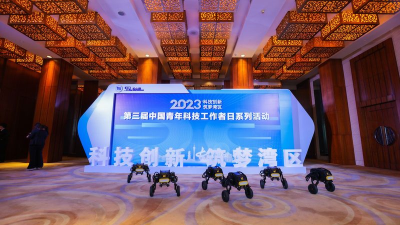 智能客服数据分析：揭秘上海领先企业的数据驱动力